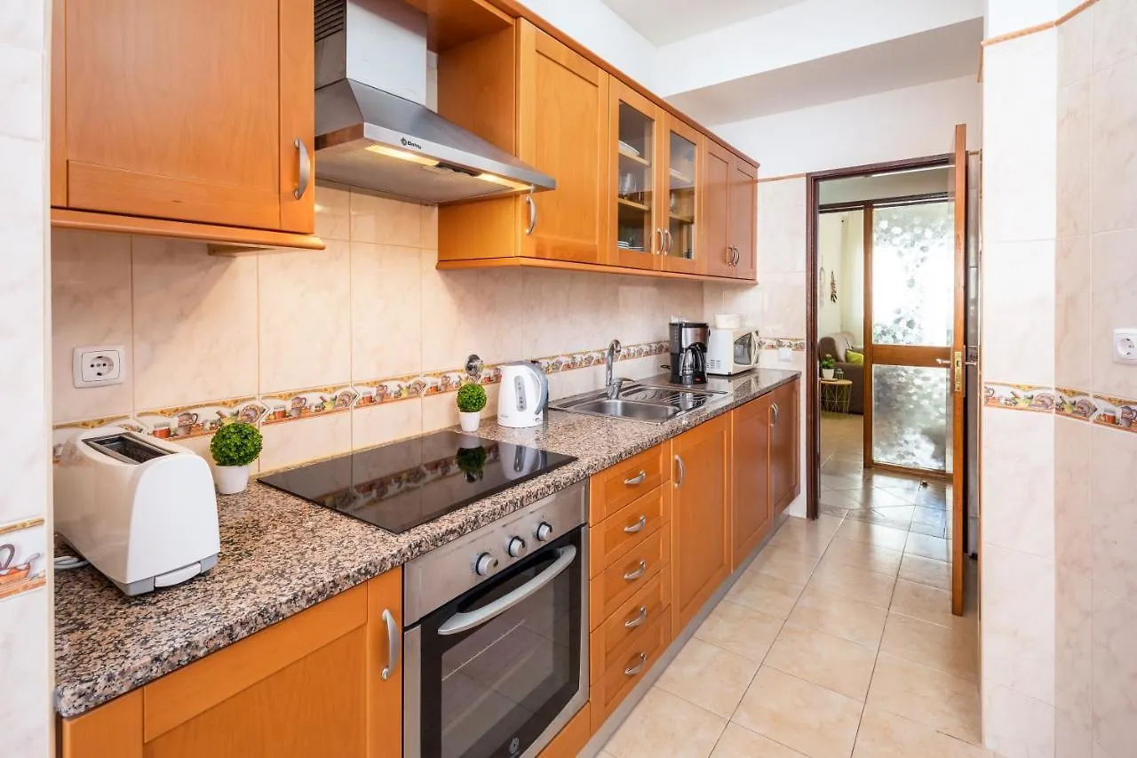 Apartment Apartamento Pe Na Areia, Armacao De Pera Portugal
