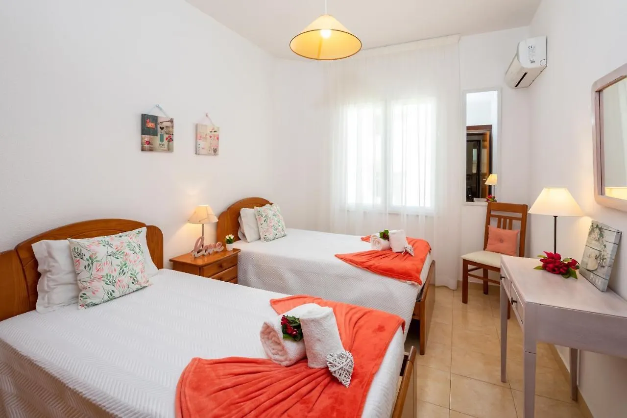 Apartamento Pe Na Areia, Armacao De Pera 0*,  Portugal
