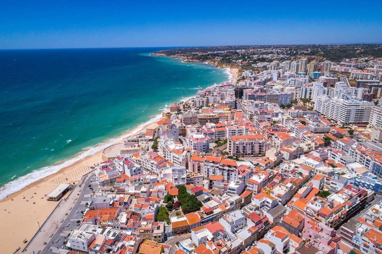 Apartamento Pe Na Areia, Armacao De Pera 0*,