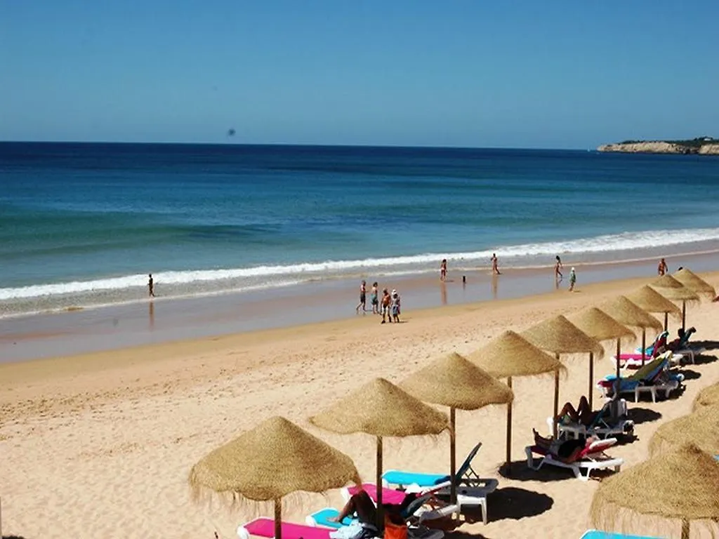 Apartamento Pe Na Areia, Armacao De Pera