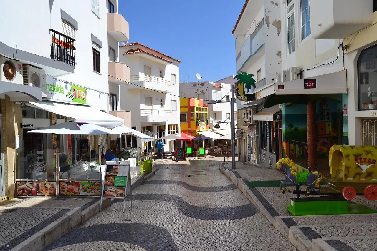 Apartamento Pe Na Areia, Armacao De Pera Portugal